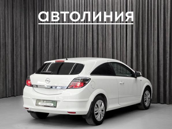Opel Astra H Рестайлинг с пробегом 2010 года, цена 530 000 рублей, 118000 км, хэтчбек, Автокод Объявления