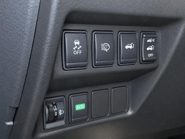 Nissan X-Trail III с пробегом 2015 года, цена 1 649 000 рублей, 197978 км, внедорожник, Автокод Объявления