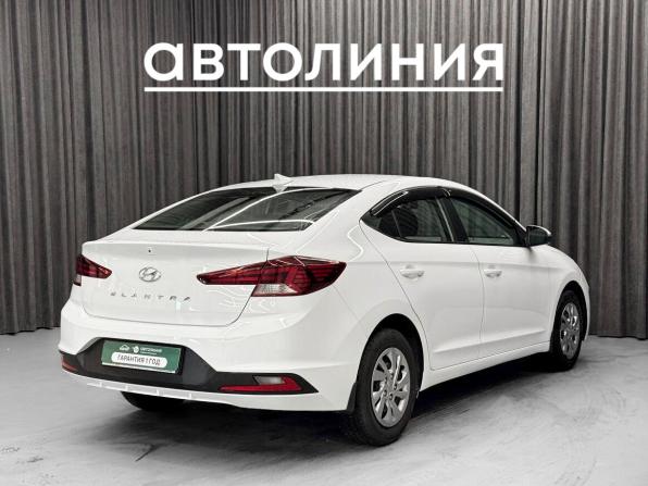 Hyundai Elantra VI (AD) Рестайлинг с пробегом 2019 года, цена 1 299 000 рублей, 132450 км, седан, Автокод Объявления