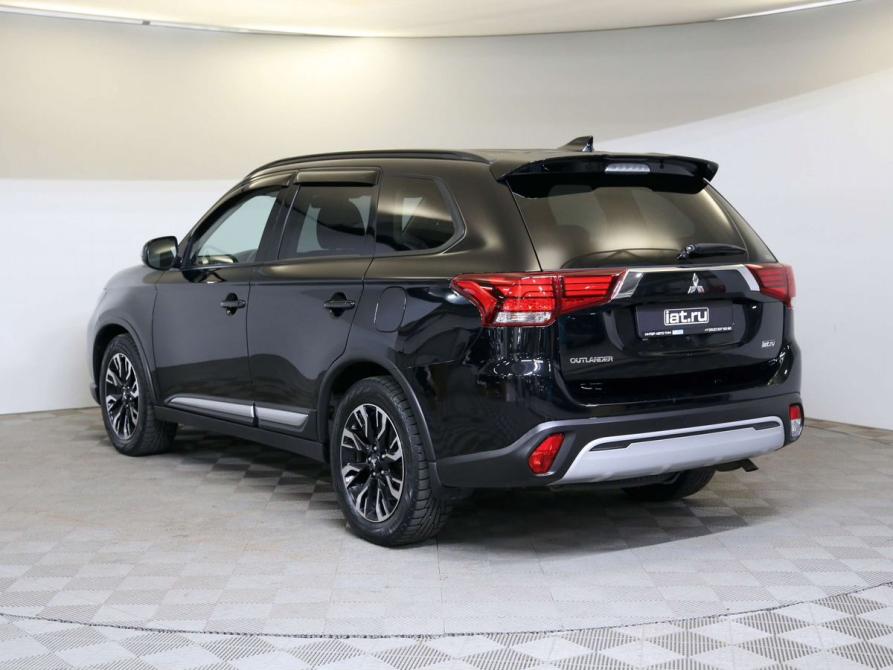 Mitsubishi Outlander III Рестайлинг 3 Санкт-Петербург  - изображение 7