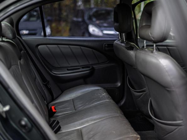 Toyota Avensis I с пробегом 1998 года, цена 199 000 рублей, 355303 км, хэтчбек, Автокод Объявления