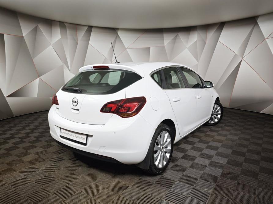 Opel Astra J Москва  - изображение 2