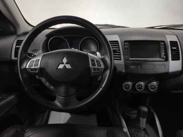 Mitsubishi Outlander II Рестайлинг с пробегом 2011 года, цена 1 250 000 рублей, 194950 км, внедорожник, Автокод Объявления
