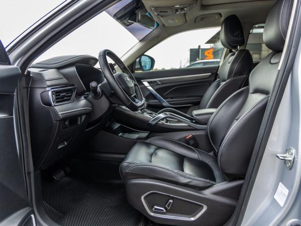Geely Atlas Pro с пробегом 2023 года, цена 2 048 000 рублей, 72617 км, внедорожник, Автокод Объявления