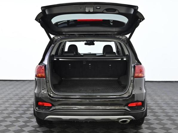 Kia Sorento III Prime Рестайлинг с пробегом 2018 года, цена 2 349 000 рублей, 226000 км, внедорожник, Автокод Объявления