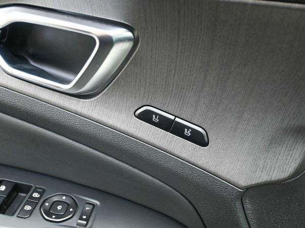 Kia Sportage V с пробегом 2025 года, цена 4 979 900 рублей, 5000 км, внедорожник, Автокод Объявления