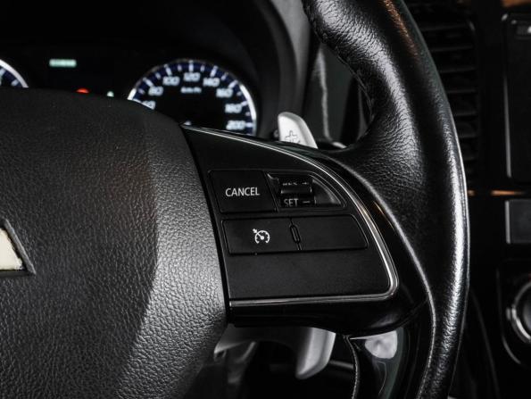 Mitsubishi Outlander III Рестайлинг 2 с пробегом 2015 года, цена 1 599 000 рублей, 254241 км, внедорожник, Автокод Объявления