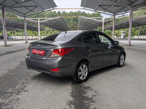 Hyundai Solaris I с пробегом 2012 года, цена 648 900 рублей, 204000 км, седан, Автокод Объявления