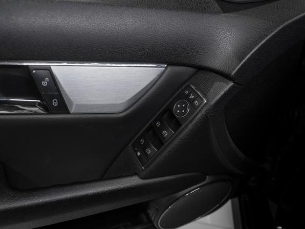 Mercedes-Benz C-Класс III (W204) с пробегом 2010 года, цена 1 249 000 рублей, 243875 км, седан, Автокод Объявления