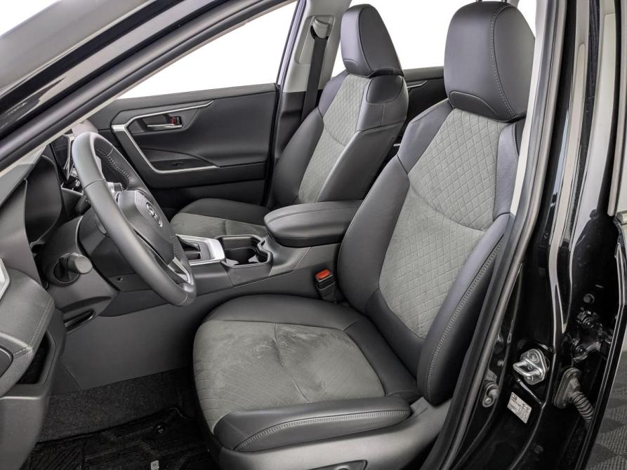 Toyota RAV4 V (XA50) Москва  - изображение 20