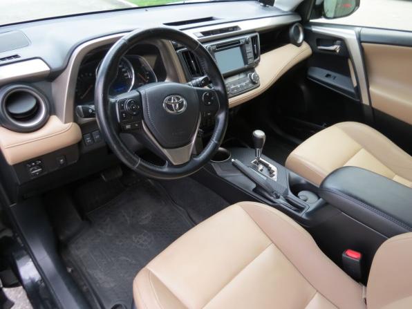 Toyota RAV4 IV (XA40) с пробегом 2015 года, цена 2 290 000 рублей, 165759 км, внедорожник, Автокод Объявления