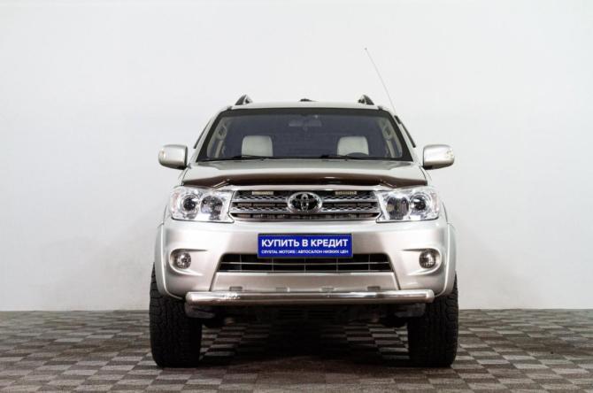 Toyota Fortuner I Рестайлинг с пробегом 2010 года, цена 2 619 000 рублей, 165000 км, внедорожник, Автокод Объявления