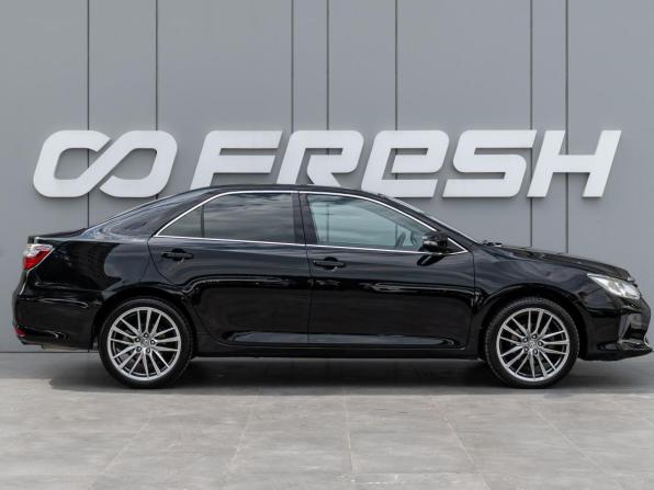 Toyota Camry VII (XV50) Рестайлинг с пробегом 2015 года, цена 1 525 000 рублей, 234858 км, седан, Автокод Объявления