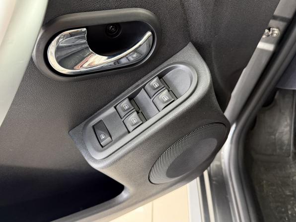 Nissan Terrano III (D10) с пробегом 2021 года, цена 1 650 000 рублей, 79227 км, внедорожник, Автокод Объявления