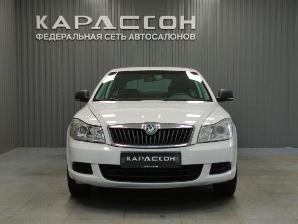 Skoda Octavia II (A5) Рестайлинг с пробегом 2011 года, цена 599 000 рублей, 232000 км, лифтбек, Автокод Объявления