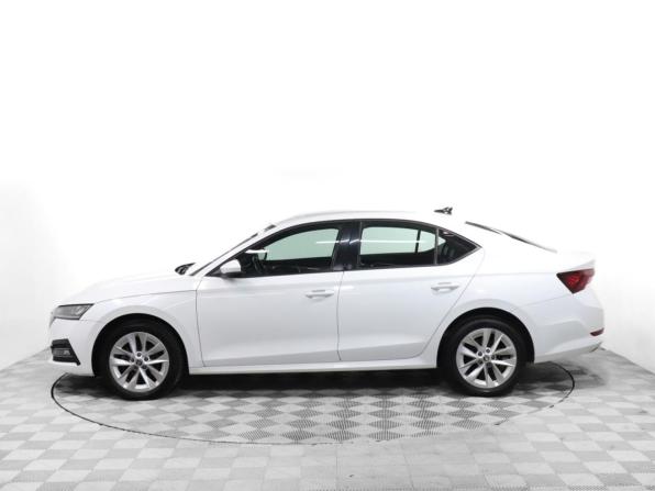Skoda Octavia IV (A8) с пробегом 2020 года, цена 2 299 000 рублей, 76541 км, лифтбек, Автокод Объявления