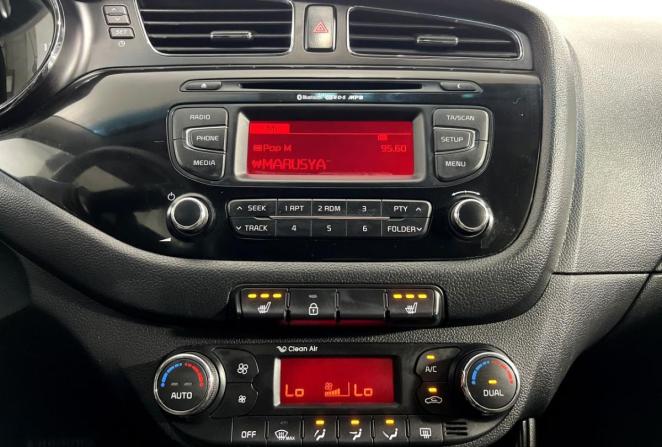 Kia Ceed II с пробегом 2014 года, цена 1 055 000 рублей, 228609 км, хэтчбек, Автокод Объявления