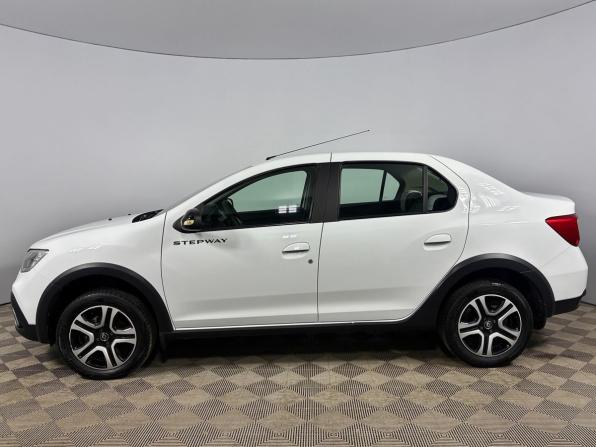 Renault Logan II Рестайлинг с пробегом 2022 года, цена 1 250 000 рублей, 70233 км, седан, Автокод Объявления