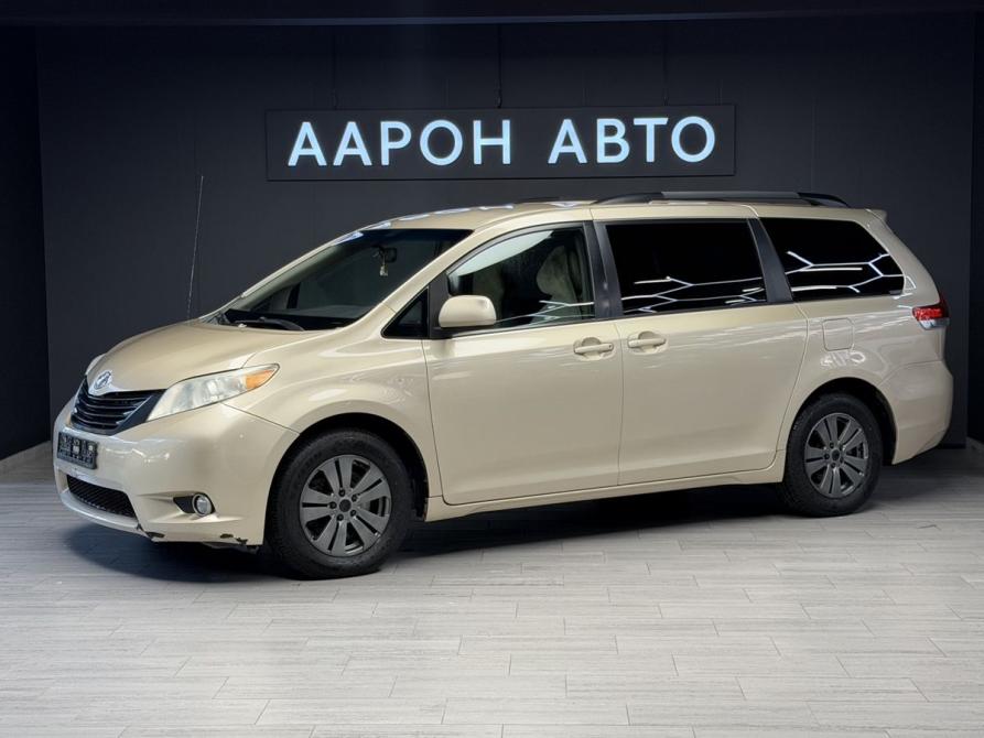 Toyota Sienna III Москва  - изображение 1