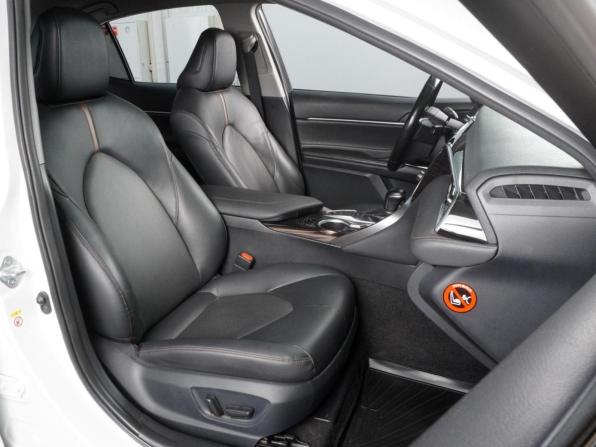 Toyota Camry VIII (XV70) с пробегом 2018 года, цена 2 599 000 рублей, 183119 км, седан, Автокод Объявления