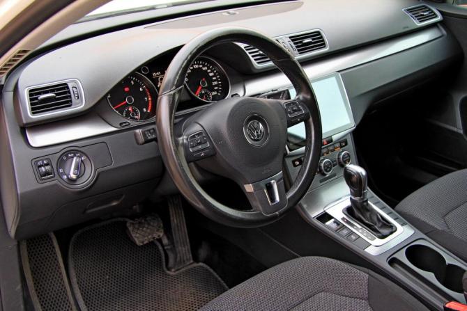 Volkswagen Passat B7 с пробегом 2013 года, цена 941 500 рублей, 194219 км, седан, Автокод Объявления
