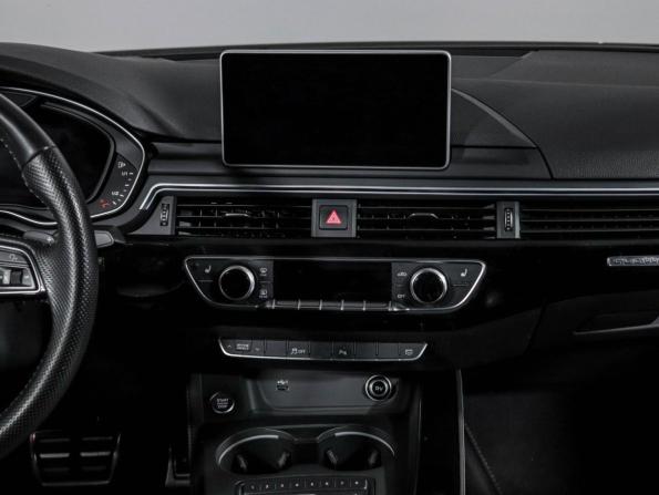 Audi A4 V (B9) с пробегом 2017 года, цена 2 472 574 рубля, 175673 км, седан, Автокод Объявления