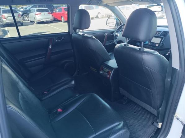 Toyota Highlander II (XU40) Рестайлинг с пробегом 2012 года, цена 1 950 000 рублей, 304362 км, внедорожник, Автокод Объявления