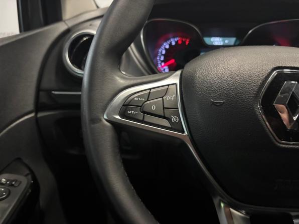 Renault Kaptur I Рестайлинг с пробегом 2020 года, цена 1 499 000 рублей, 103336 км, внедорожник, Автокод Объявления