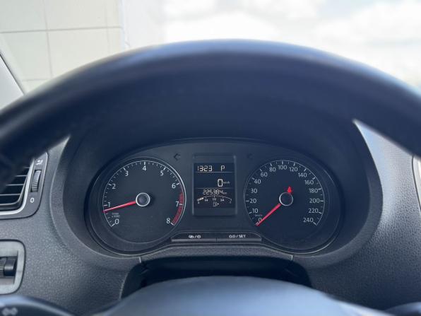 Volkswagen Polo V Рестайлинг с пробегом 2016 года, цена 920 000 рублей, 225384 км, седан, Автокод Объявления
