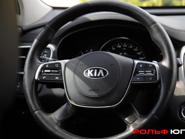 Kia Sorento III Prime Рестайлинг с пробегом 2018 года, цена 2 748 000 рублей, 106501 км, внедорожник, Автокод Объявления