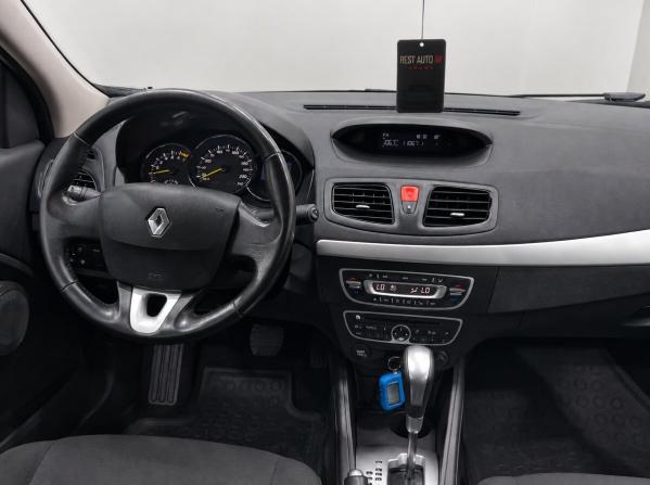 Renault Fluence I с пробегом 2011 года, цена 650 500 рублей, 220434 км, седан, Автокод Объявления
