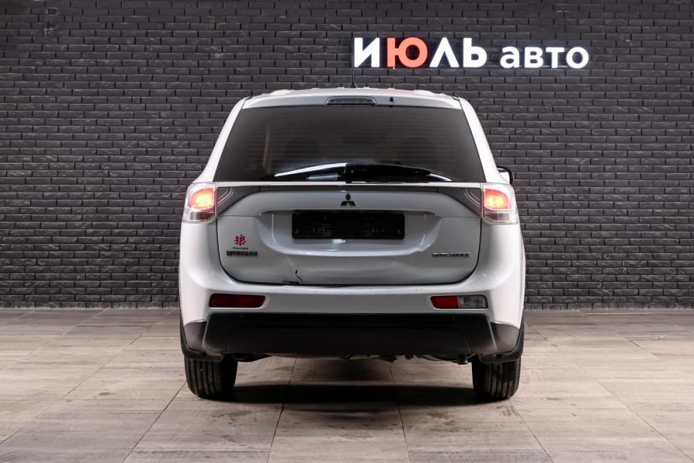 Mitsubishi Outlander III Рестайлинг Екатеринбург  - изображение 5