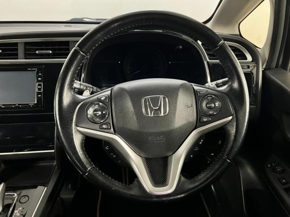 Honda Shuttle II с пробегом 2017 года, цена 1 227 000 рублей, 161336 км, универсал, Автокод Объявления