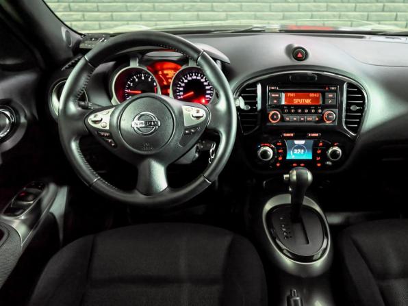 Nissan Juke I с пробегом 2014 года, цена 1 070 000 рублей, 185860 км, внедорожник, Автокод Объявления