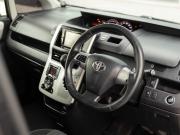 Toyota Voxy II (R70) Рестайлинг Новосибирск  - изображение 30