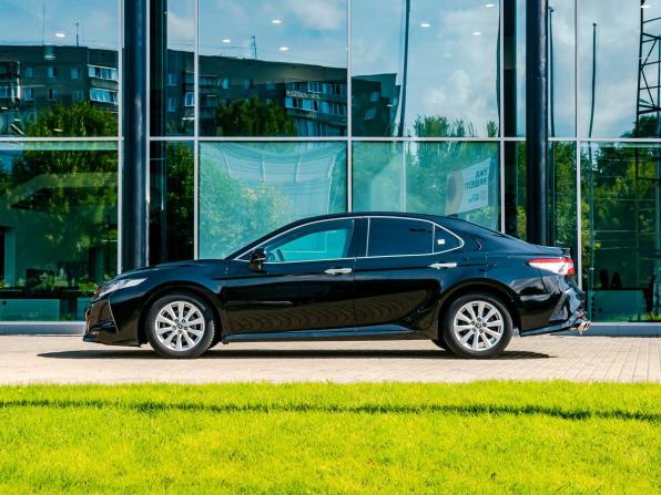 Toyota Camry VIII (XV70) с пробегом 2020 года, цена 2 470 000 рублей, 123562 км, седан, Автокод Объявления