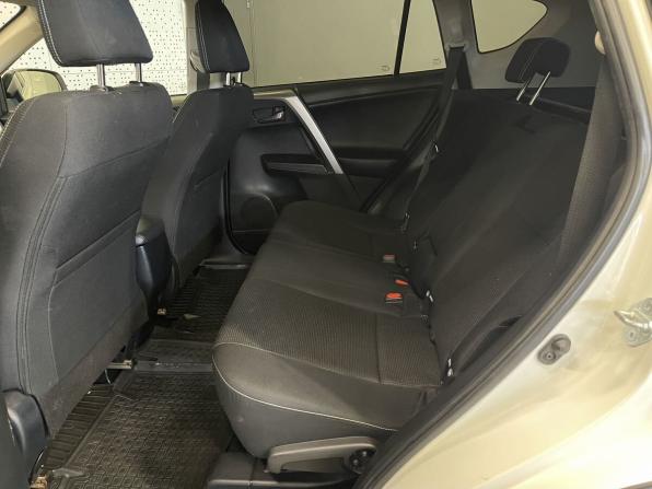 Toyota RAV4 IV (XA40) Рестайлинг с пробегом 2017 года, цена 1 920 000 рублей, 103441 км, внедорожник, Автокод Объявления