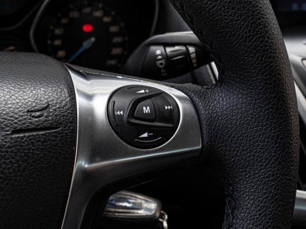 Ford Focus III с пробегом 2011 года, цена 630 000 рублей, 207867 км, хэтчбек, Автокод Объявления