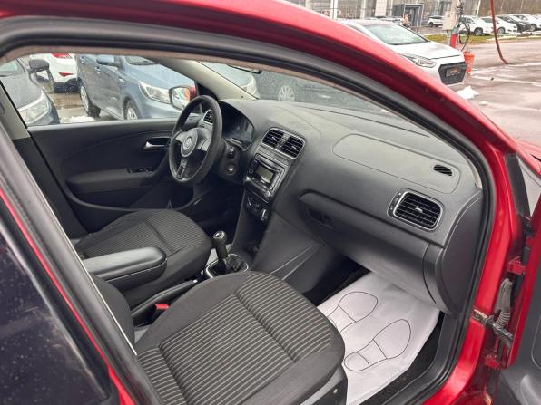 Volkswagen Polo V с пробегом 2011 года, цена 652 000 рублей, 138737 км, седан, Автокод Объявления