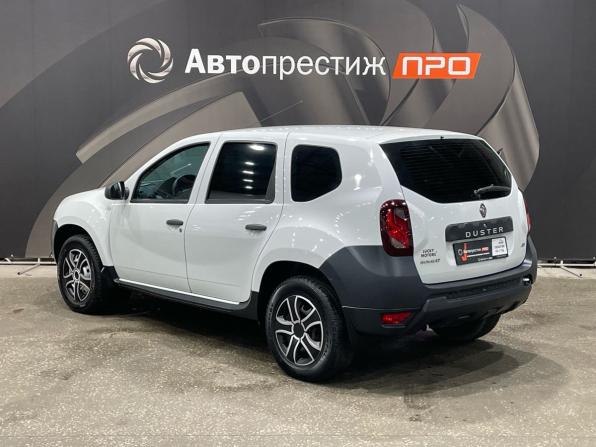 Renault Duster I Рестайлинг с пробегом 2017 года, цена 1 060 000 рублей, 118586 км, внедорожник, Автокод Объявления