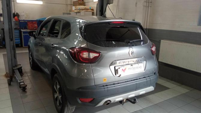 Renault Kaptur I Рестайлинг с пробегом 2021 года, цена 1 475 000 рублей, 73119 км, внедорожник, Автокод Объявления