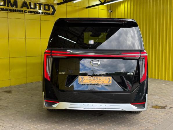 GAC M8 с пробегом 2024 года, цена 4 499 000 рублей, 75000 км, минивэн, Автокод Объявления