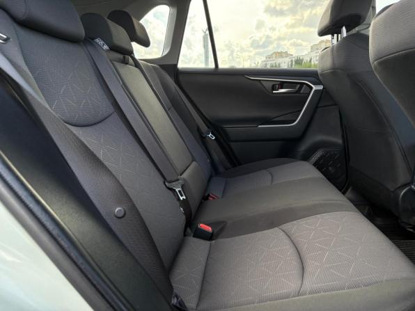 Toyota RAV4 V (XA50) с пробегом 2020 года, цена 3 150 000 рублей, 60921 км, внедорожник, Автокод Объявления