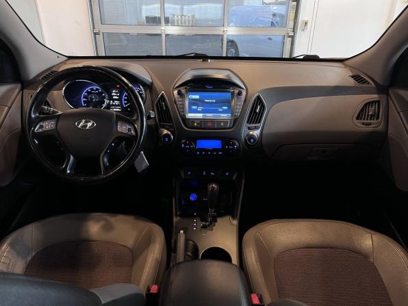 Hyundai ix35 I Рестайлинг с пробегом 2013 года, цена 1 350 000 рублей, 183489 км, внедорожник, Автокод Объявления