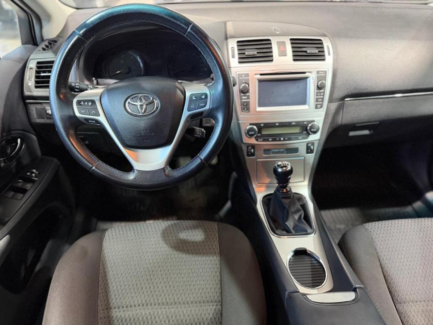 Toyota Avensis III Рестайлинг Челябинск  - изображение 11