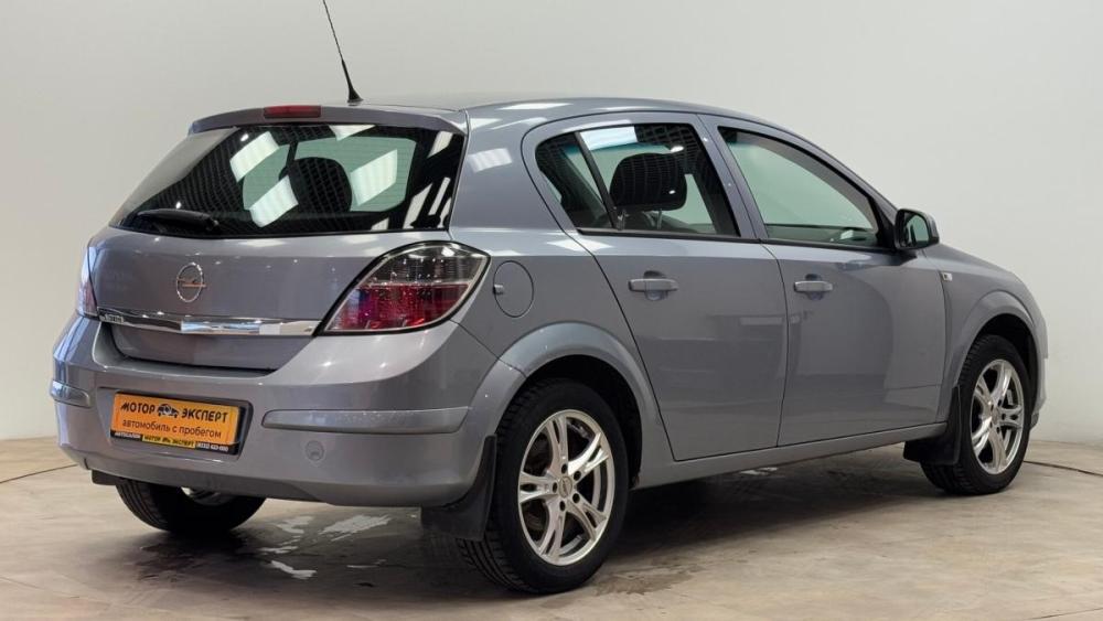 Opel Astra H Рестайлинг Киров  - изображение 4