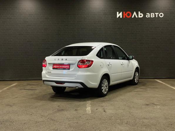 Lada (ВАЗ) Granta I Рестайлинг с пробегом 2023 года, цена 920 000 рублей, 24765 км, лифтбек, Автокод Объявления