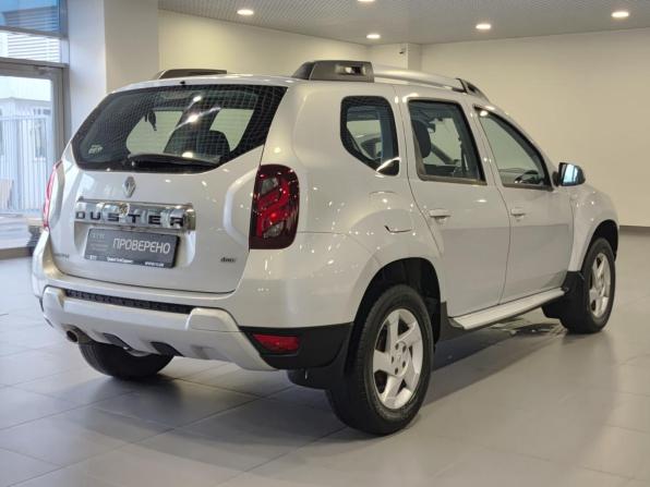 Renault Duster I Рестайлинг с пробегом 2016 года, цена 891 000 рублей, 209595 км, внедорожник, Автокод Объявления