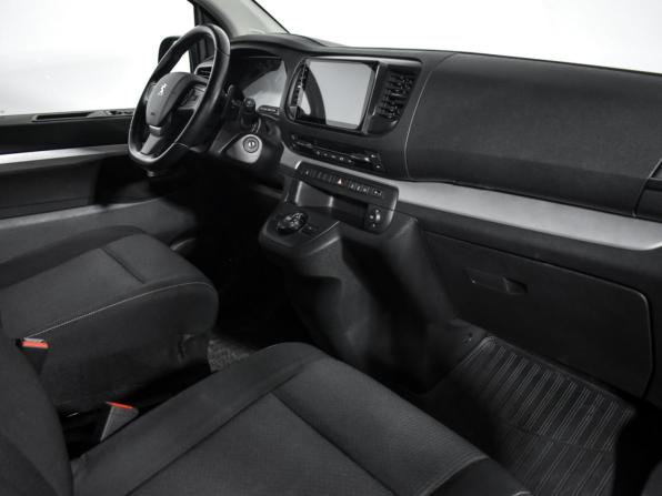 Peugeot Traveller I с пробегом 2021 года, цена 3 157 980 рублей, 104000 км, минивэн, Автокод Объявления