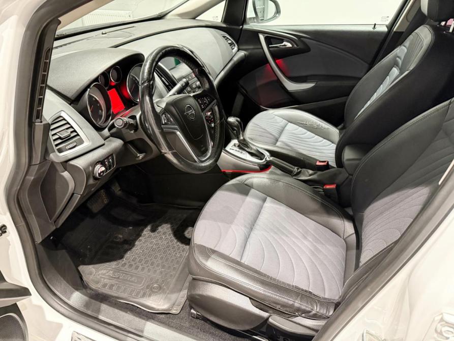 Opel Astra J Рестайлинг Екатеринбург  - изображение 13